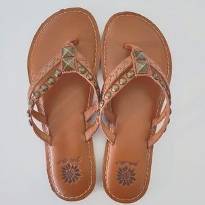 Yellow Box Womens Sandals Brown 8.5 M Studded NEW Flip Flop Thong
